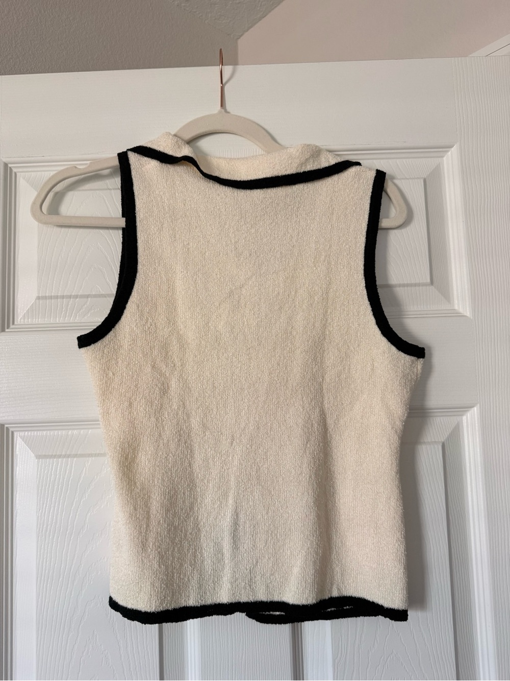 CUPSHE Cream Sleeveless Knit Top with Black Trim - Picture 5 of 5